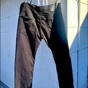 Levi’s 513 Black Denim- red tag